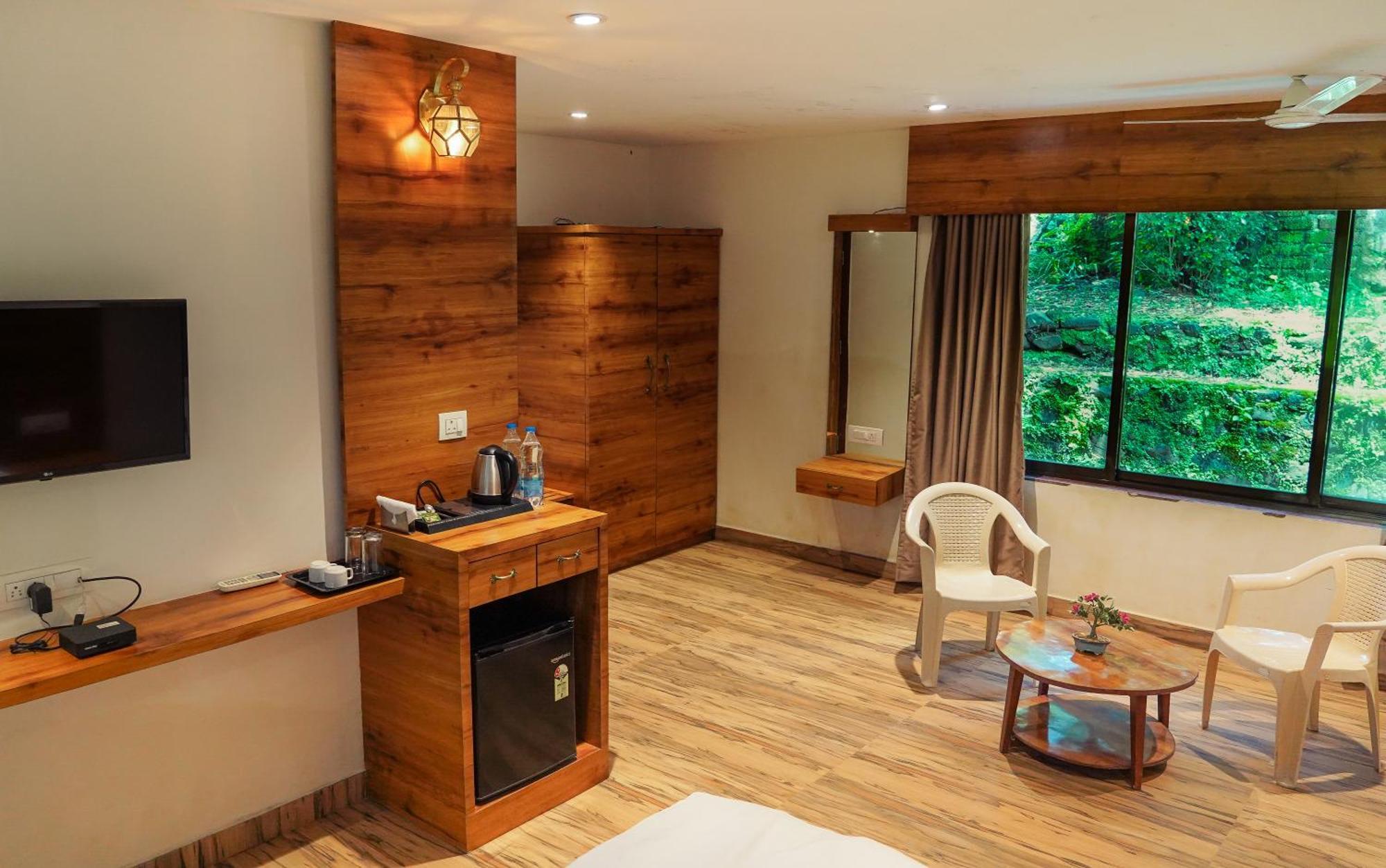 Whispering Peepul Resort Badlapur Dış mekan fotoğraf