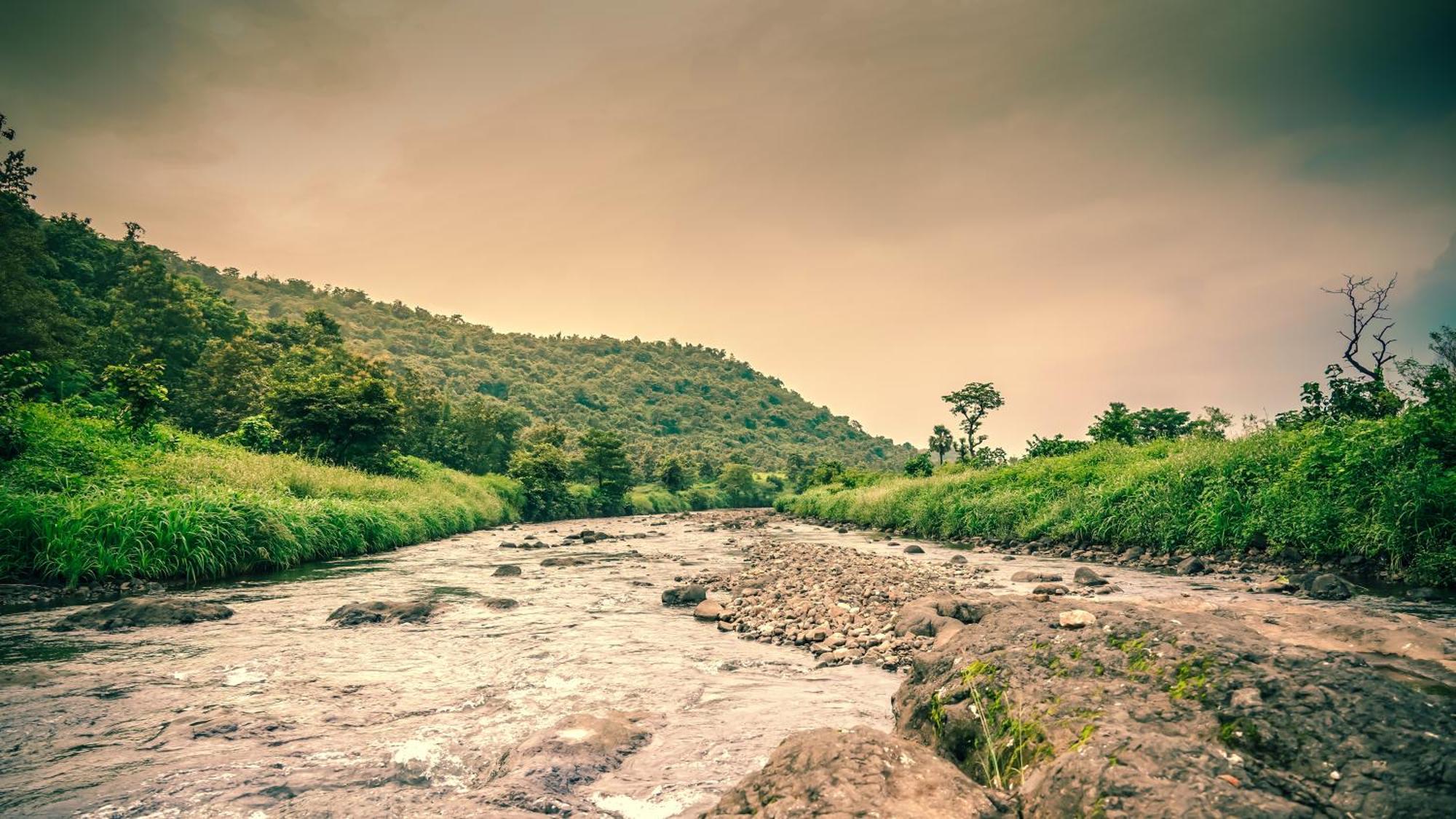 Whispering Peepul Resort Badlapur Dış mekan fotoğraf